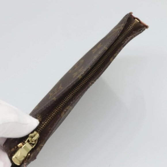 LOUIS VUITTON Monogram Bucket GM Accessory Pouch - Picture 5 of 16